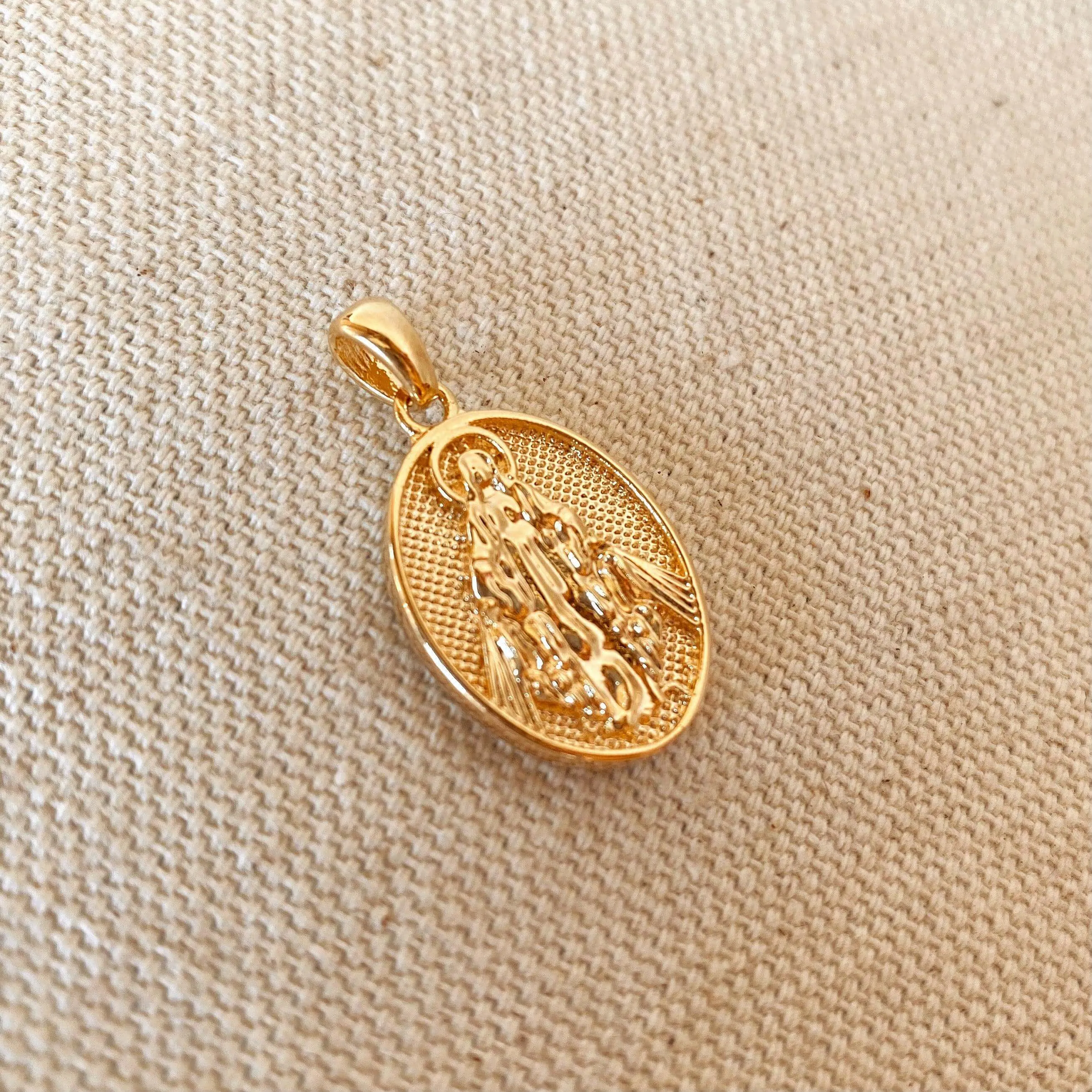 18k Gold Filled Lady Mother of Grace Necklace