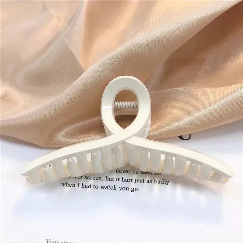 2023 Korean Metal Geometric Hair Claws Barrettes Elegant Hair Clips Crab Hollow