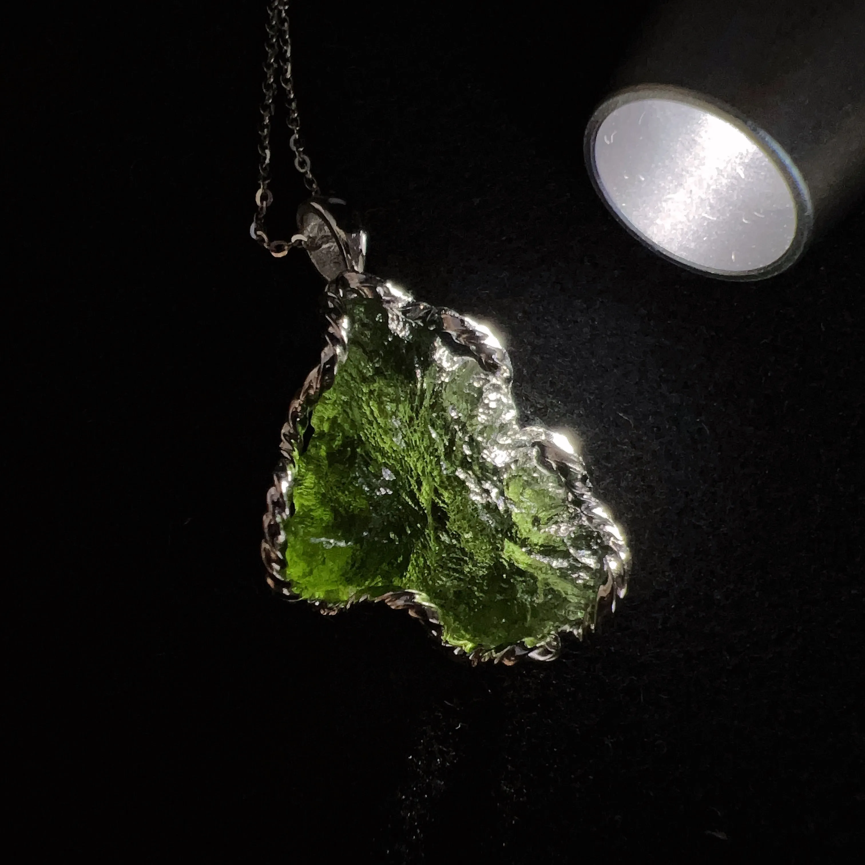 5.6g Natural Czech Moldavite Raw Stone Pendant Necklace Top-quality Green | Rare High-frequency Heart Chakra Healing Stone