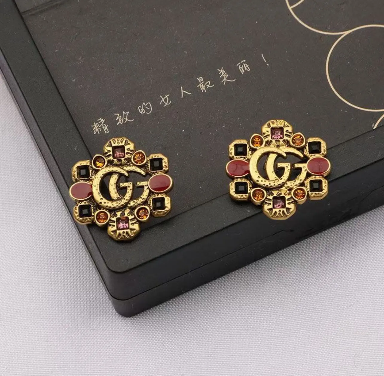 Alphabet style Earrings Women's Luxury Gold Earrings