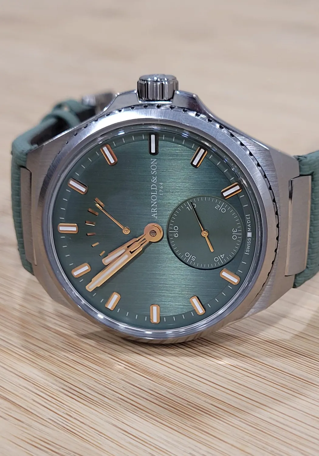 Arnold & Son Longitude Titanium Fern Green