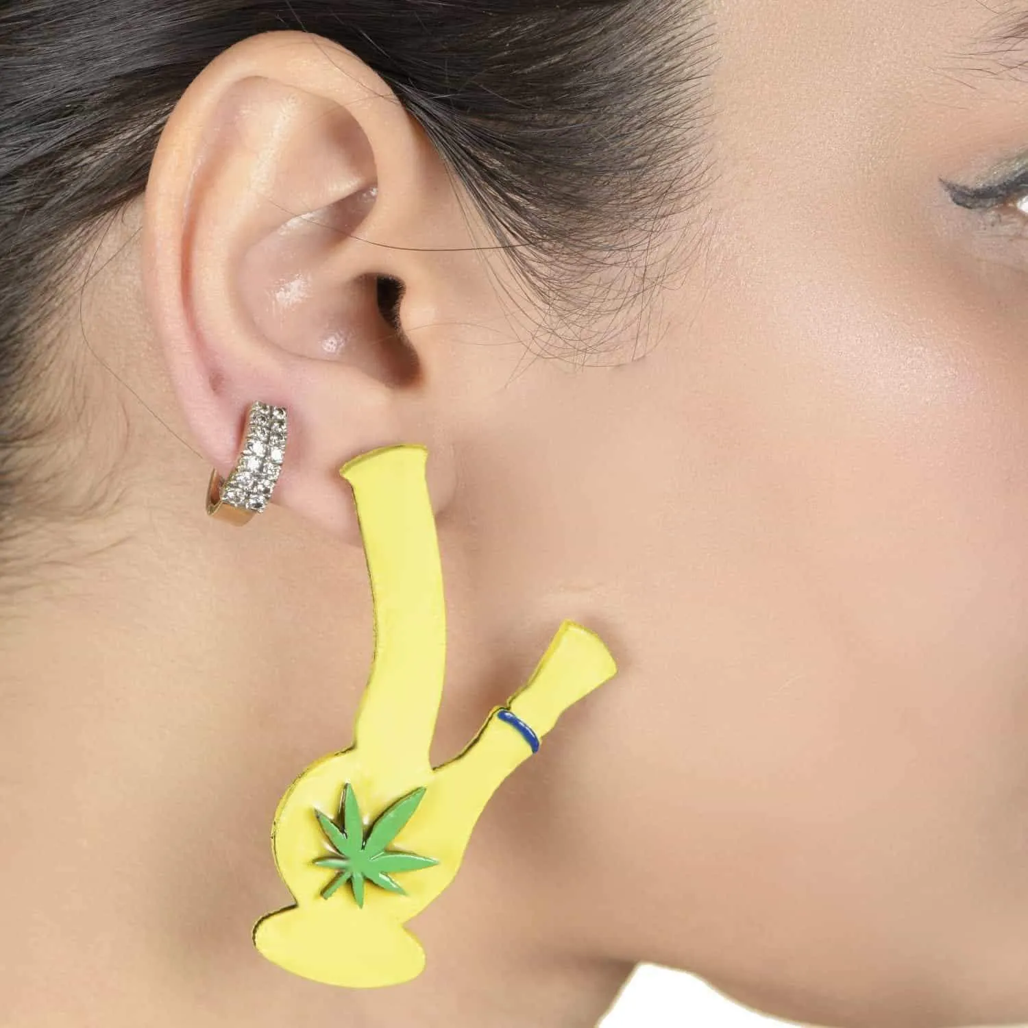 Bong earring