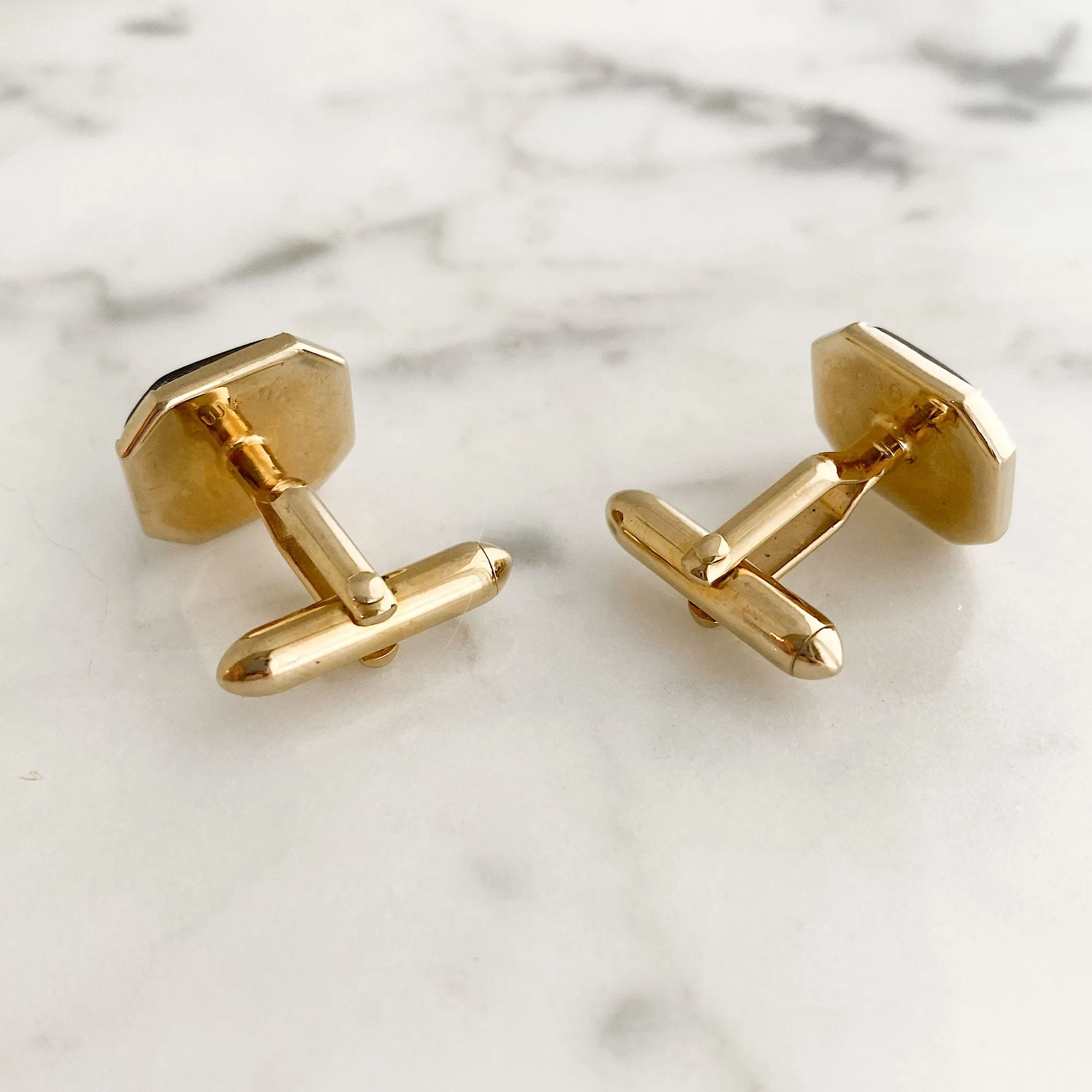 EMERSON vintage Swank shell cuff links