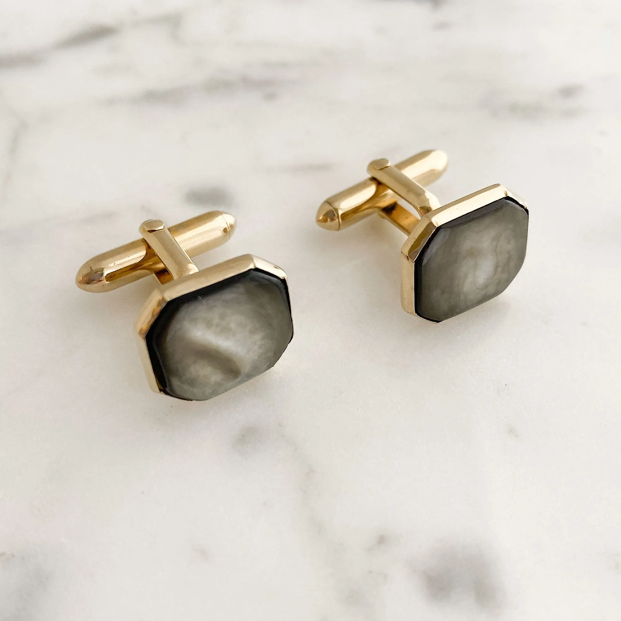 EMERSON vintage Swank shell cuff links