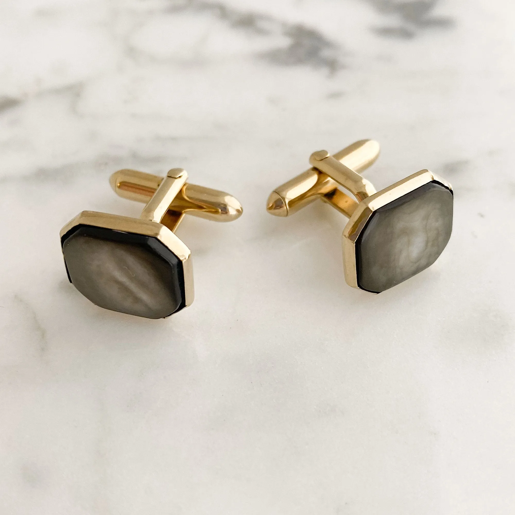 EMERSON vintage Swank shell cuff links