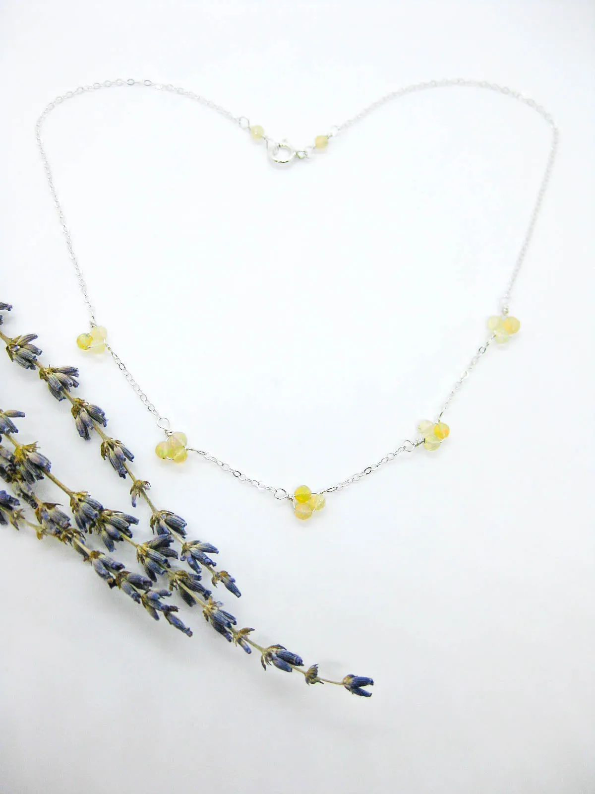 Hyacinth: Opal Choker - n578