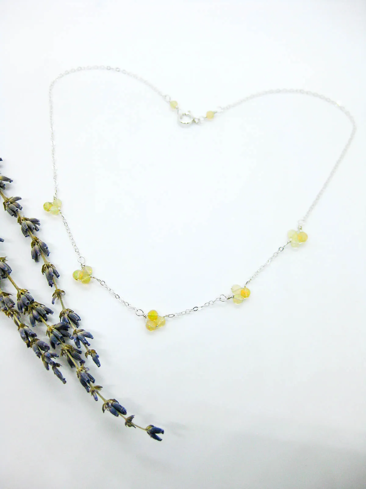 Hyacinth: Opal Choker - n578