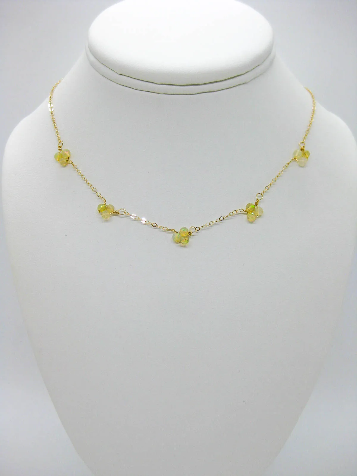 Hyacinth: Opal Choker - n578