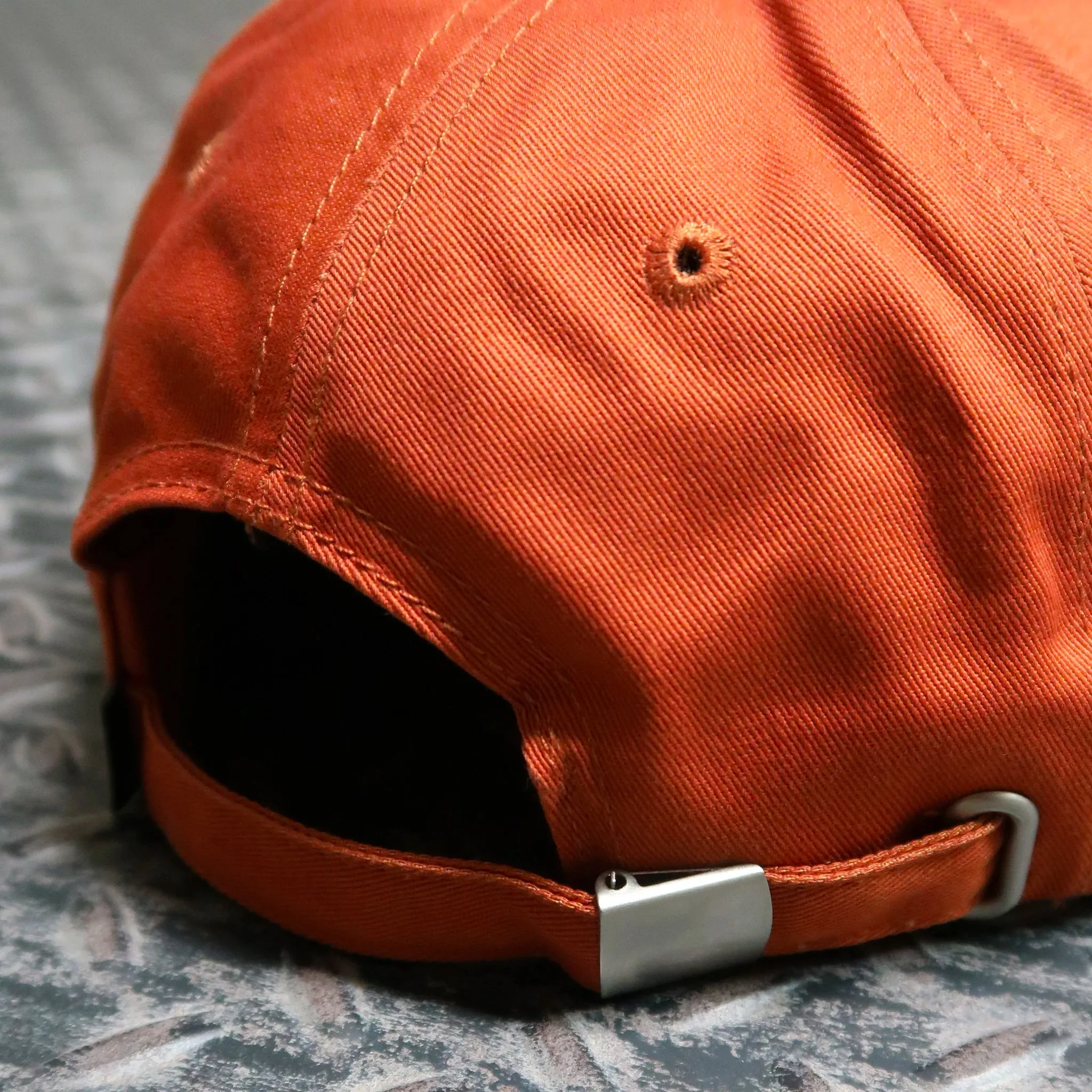 PIGEON TWILL CAP (CLAY)