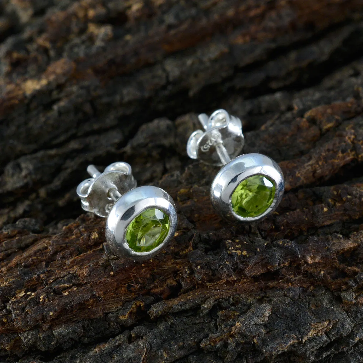 Riyo Cute Sterling Silver Earring For Female Peridot Earring Bezel Setting Green Earring Stud Earring