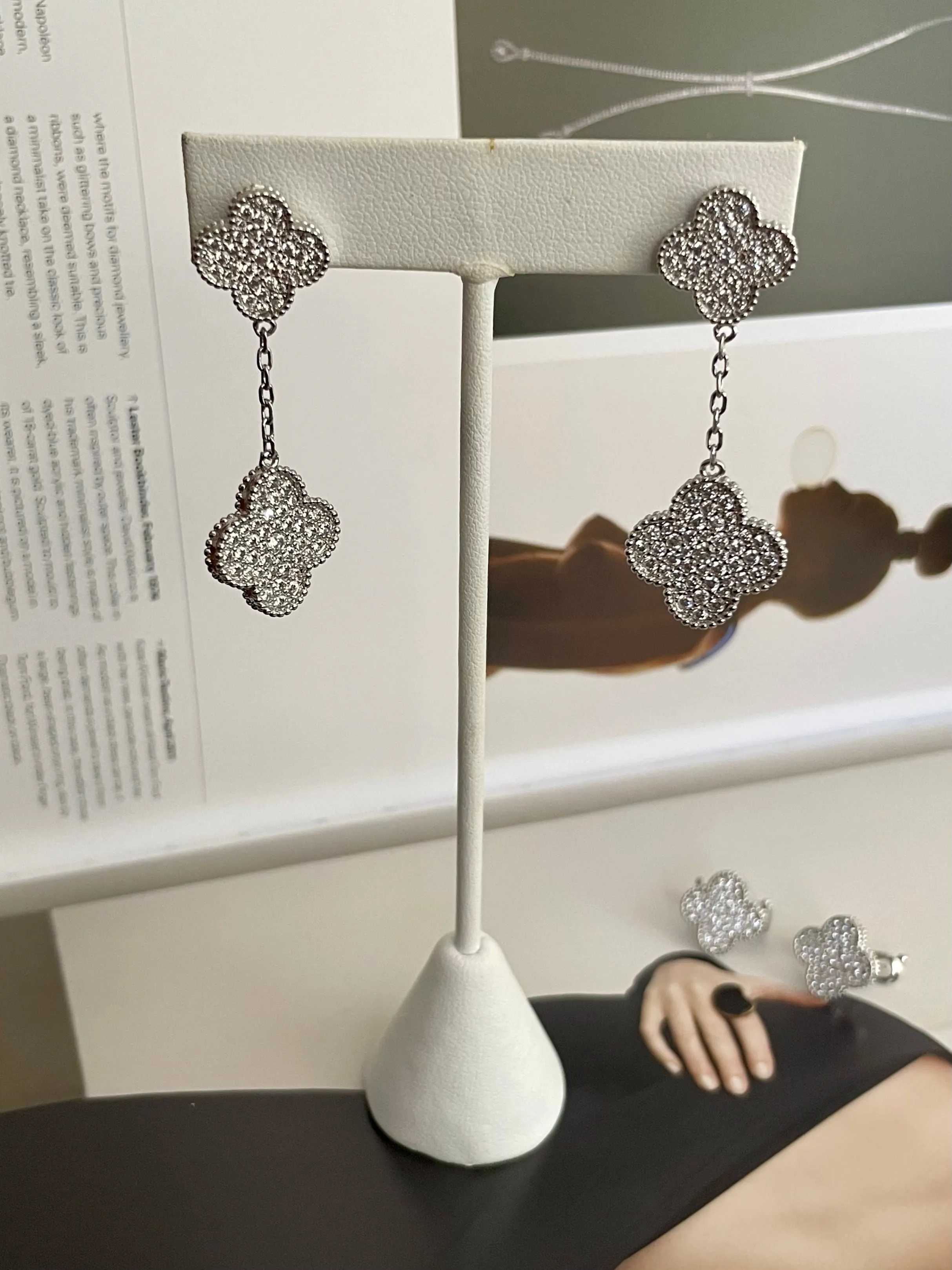 Sparkling Clover Earrings