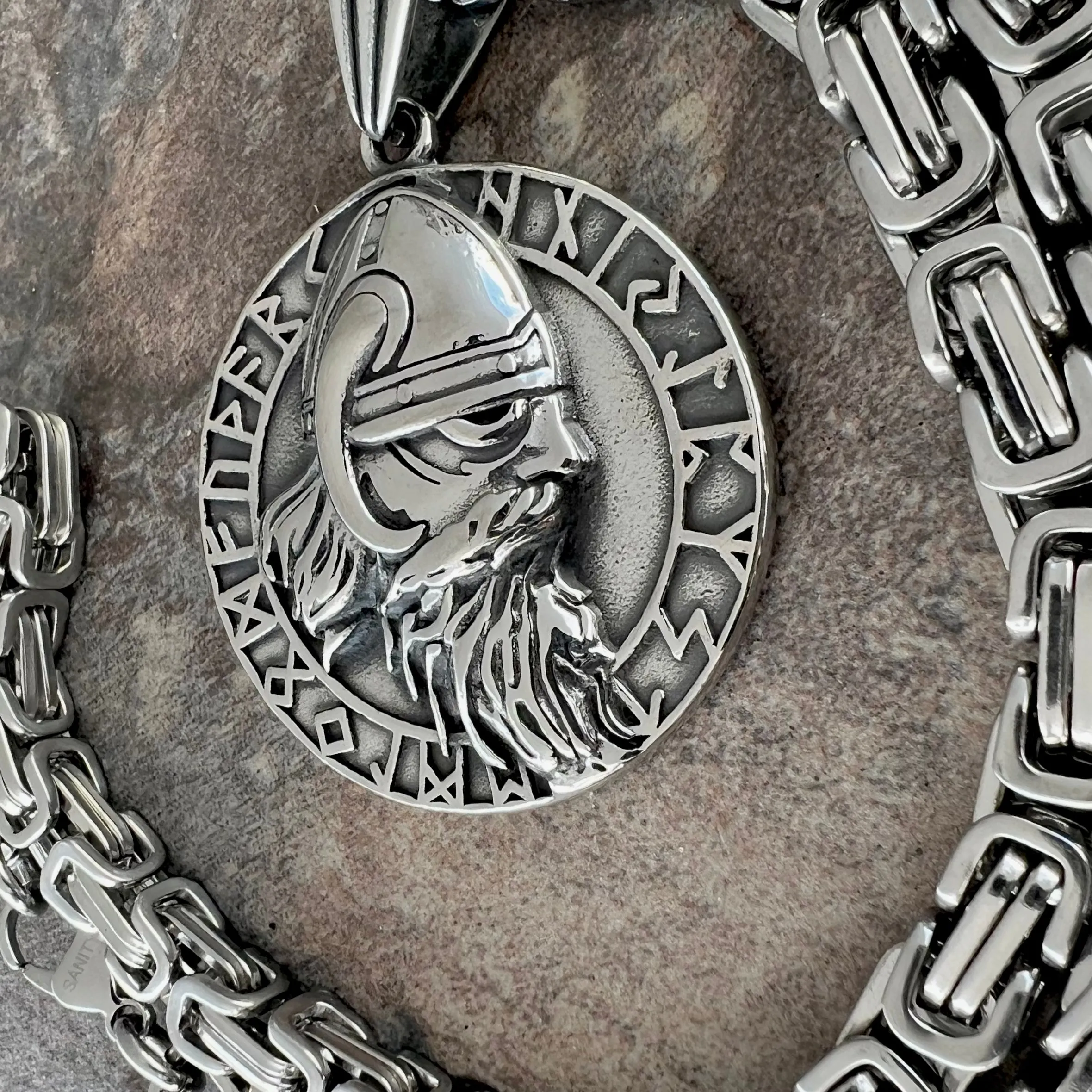 Viking Warrior Pendant - Necklace (725)