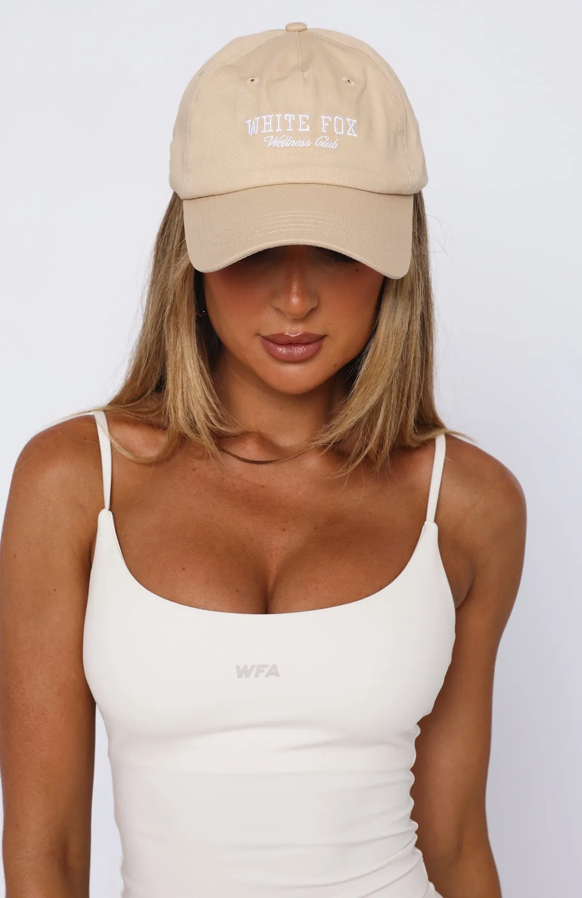 Wellness Club Cap Sand