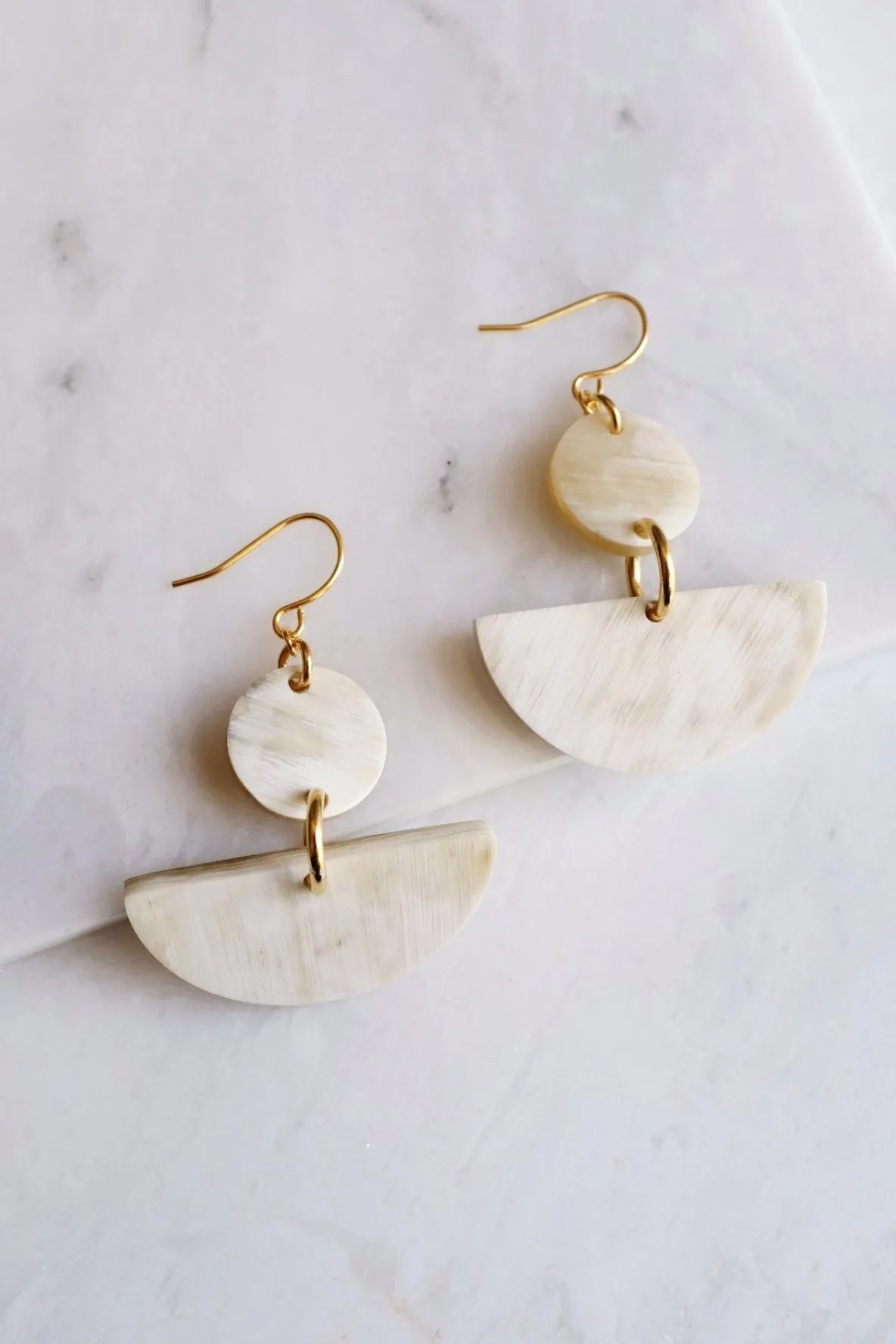 Yang Bay Buffalo Horn Geometric Statement Dangle Earrings